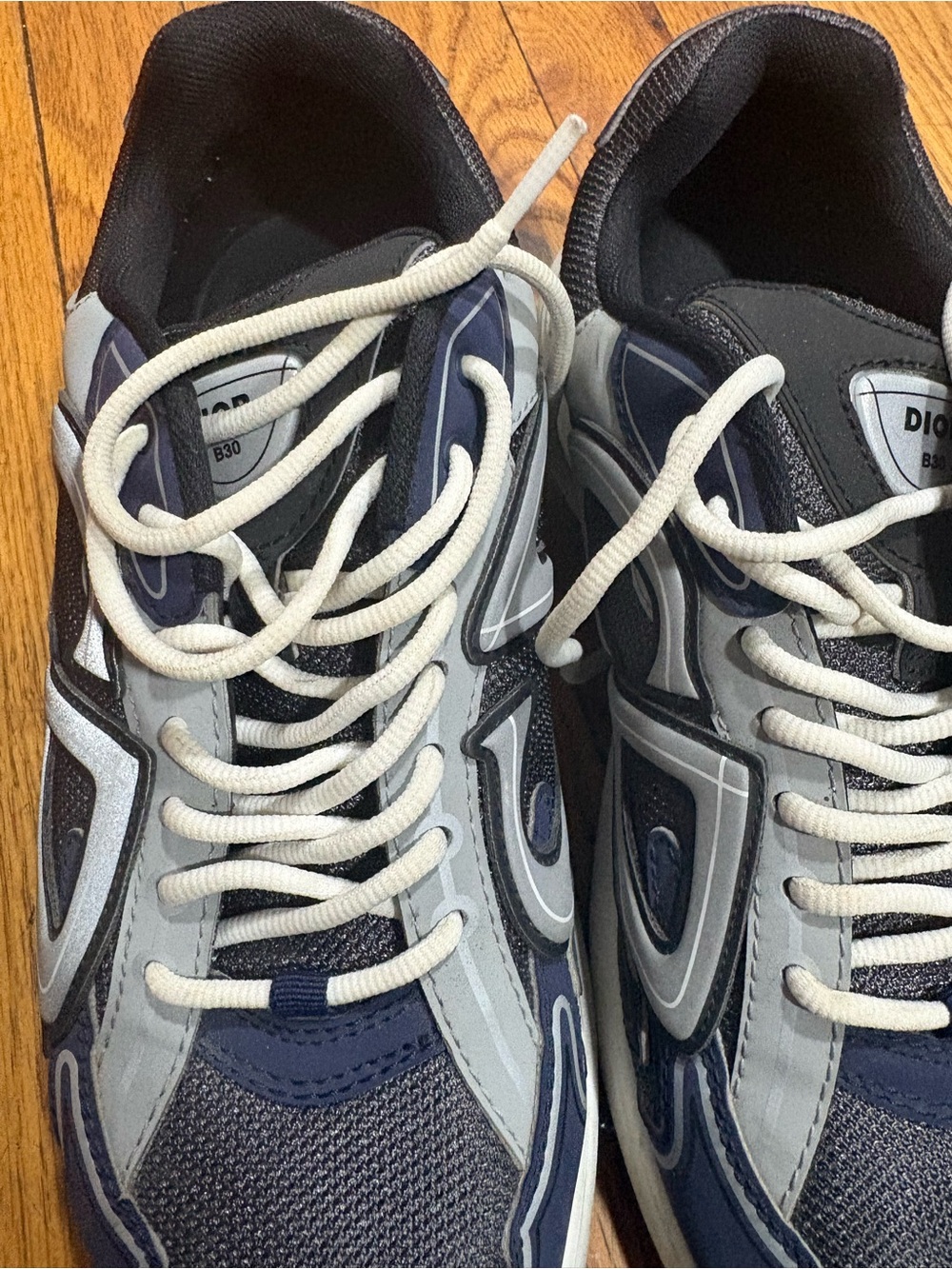 LIKE NEW Dior B30 Countdown Sneaker - Picture 13 of 13